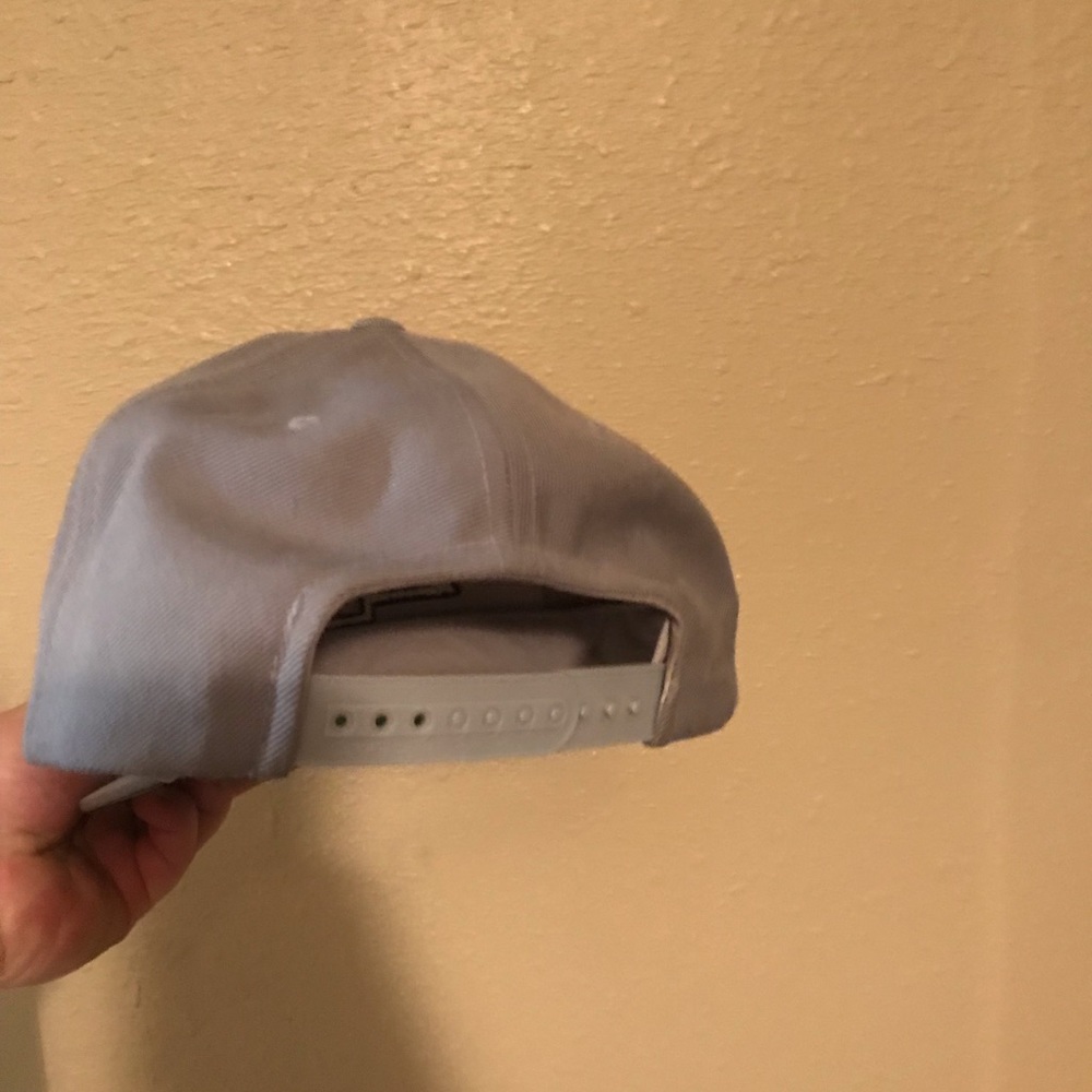 Chevy SnapBack - Picture 2 of 2